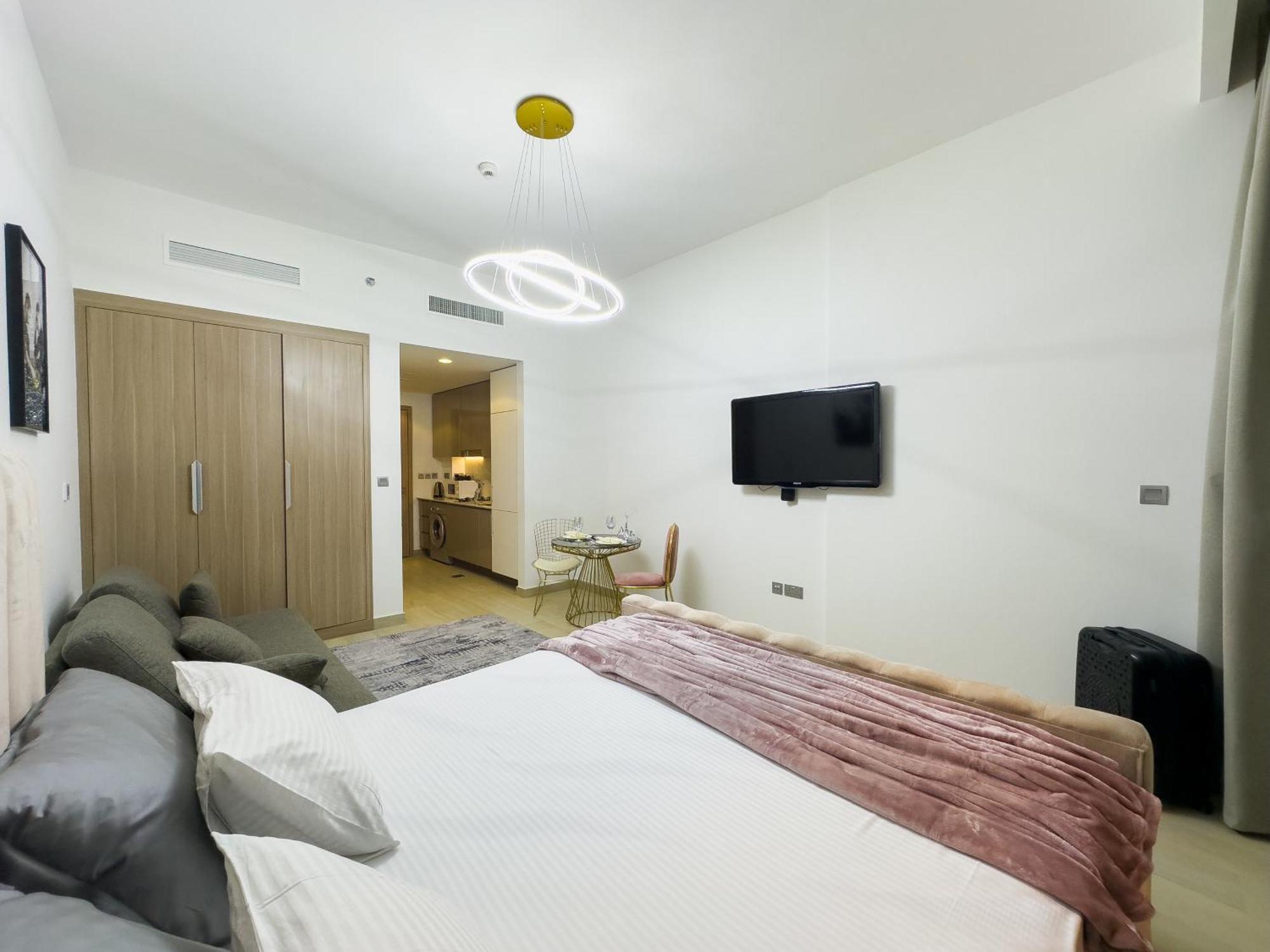 Appartement In Azizi Riviera Dubai